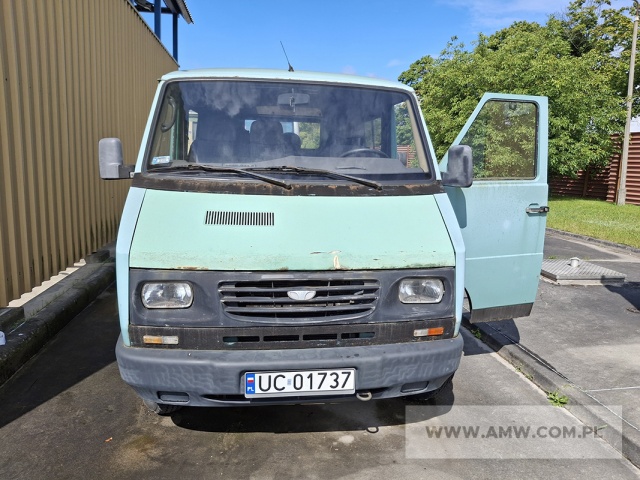 Samochód ogólnego przeznaczenia małej ładowności LUBLIN II 3322 